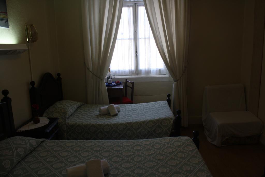 Pensao Residencial Estrela Do Mondego Hotel Lisbon Ruang foto