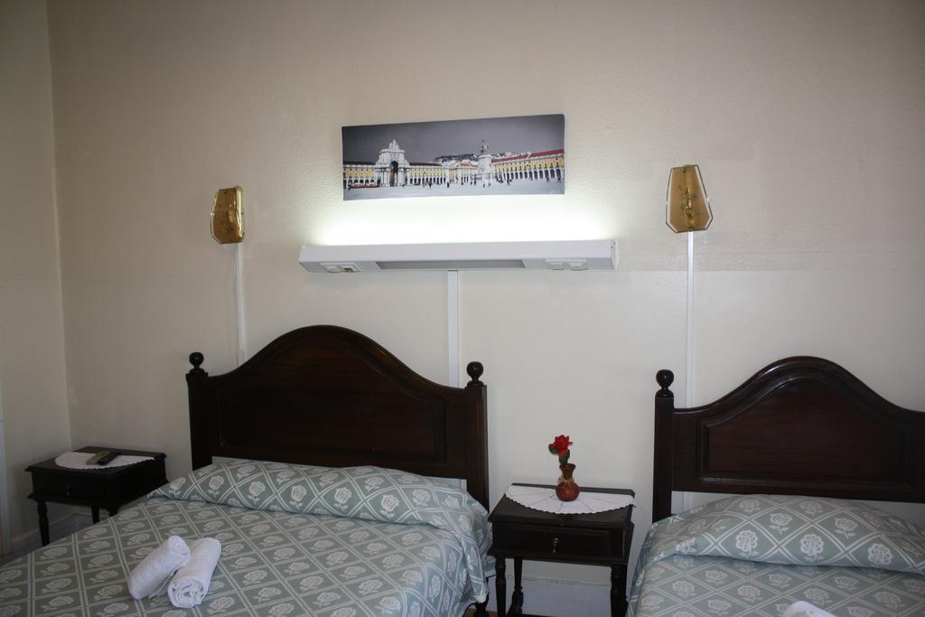 Pensao Residencial Estrela Do Mondego Hotel Lisbon Ruang foto