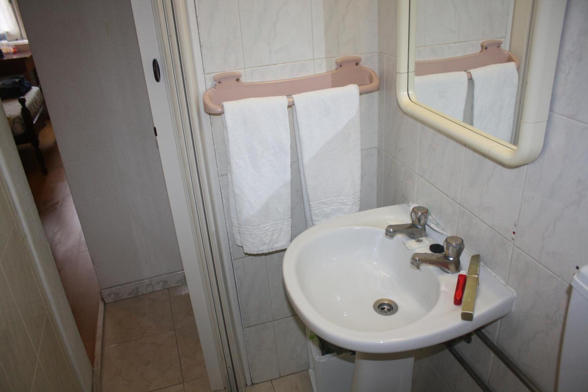 Pensao Residencial Estrela Do Mondego Hotel Lisbon Ruang foto