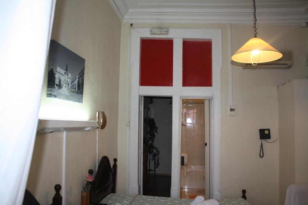 Pensao Residencial Estrela Do Mondego Hotel Lisbon Ruang foto