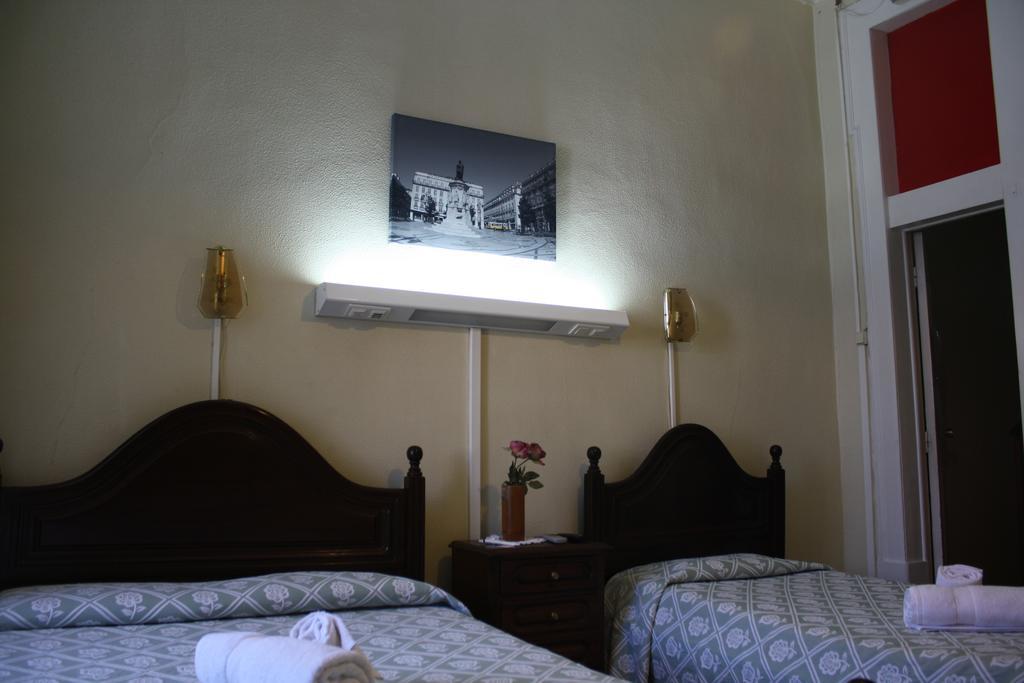 Pensao Residencial Estrela Do Mondego Hotel Lisbon Ruang foto