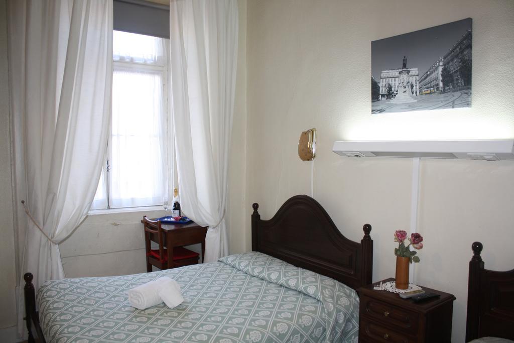 Pensao Residencial Estrela Do Mondego Hotel Lisbon Ruang foto