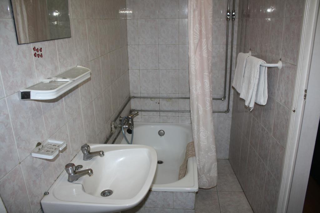 Pensao Residencial Estrela Do Mondego Hotel Lisbon Ruang foto
